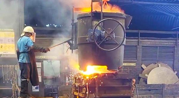 Slide image - Foundry-1